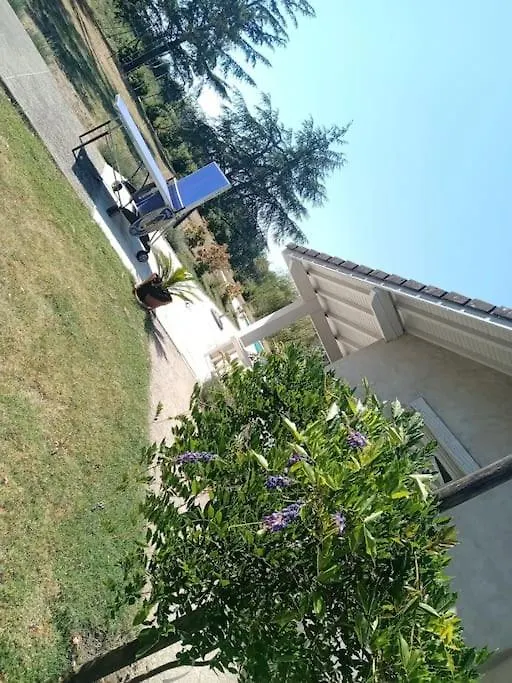 Le Relais Des Cigognes Villa Marlieux 0*,